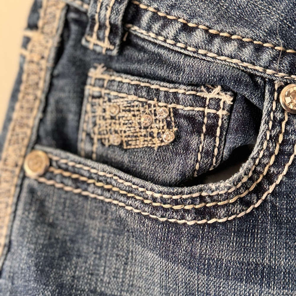 Women’s, Rock & Roll Cowgirl, Boot Cut Denim Jeans - Picture 4 of 14